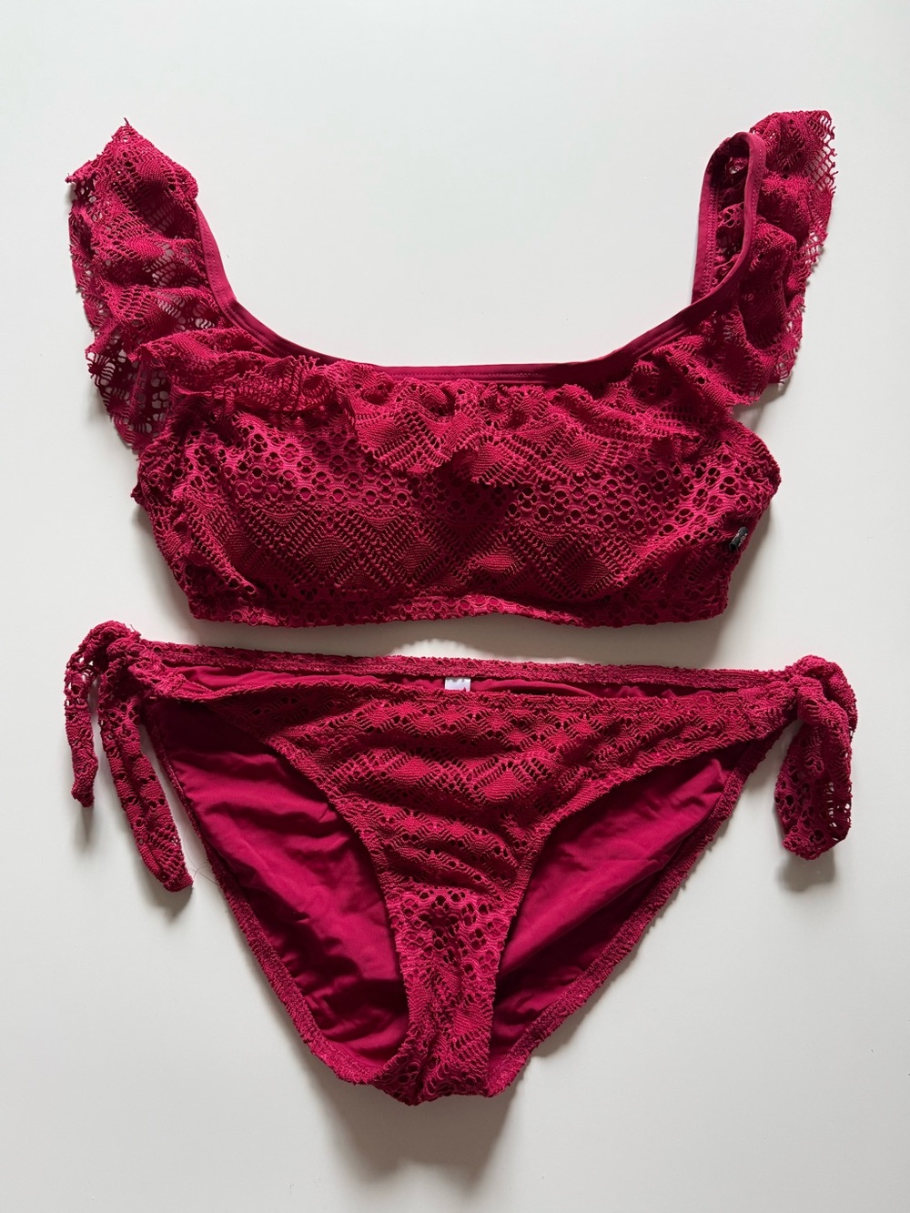 La Vie En Rose Crochet Ruffle Bikini Set